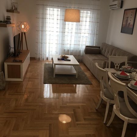 Apartment Triton Belgrade Extérieur photo